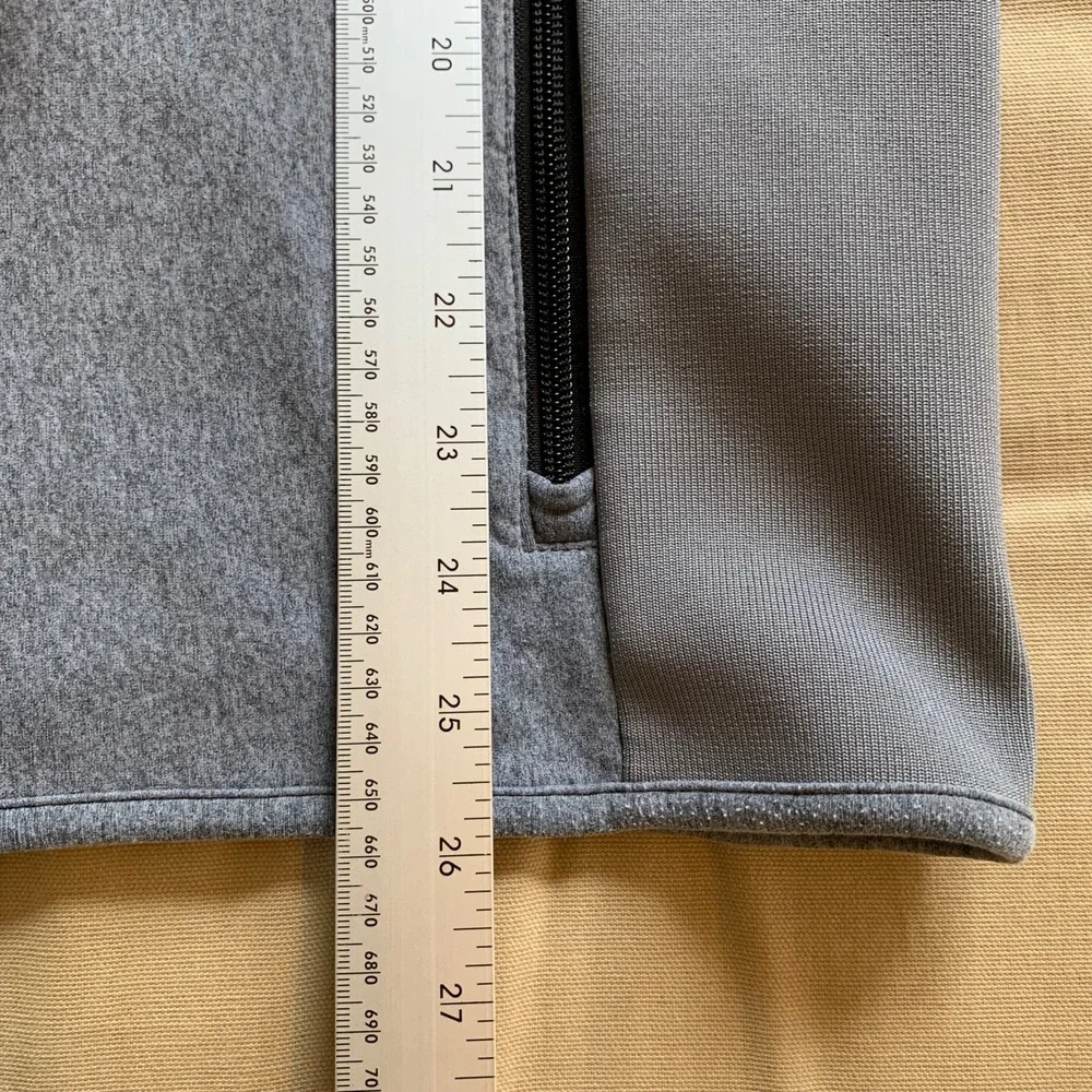 GREYSON Comanche Hybrid Vest Mens M Golf Pockets Logo Nylon‎ Stretch Lightweight